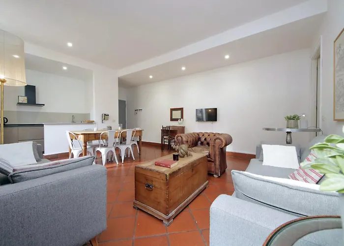 Appartement Pantheon 2 Bedrooms *