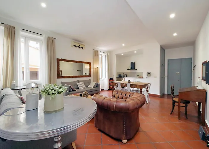Pantheon 2 Bedrooms * Рим