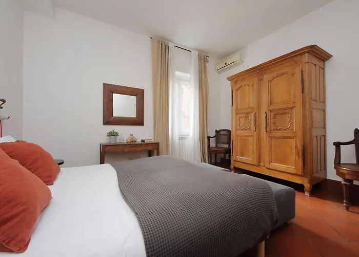 Pantheon 2 Bedrooms
