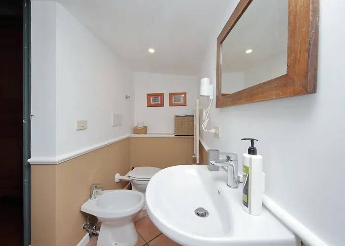 Pantheon 2 Bedrooms Апартаменты *